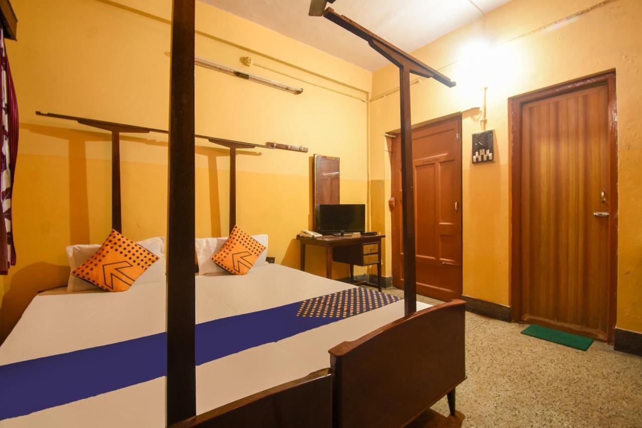 Spot On Hotel Vijaya Kattak Kültér fotó